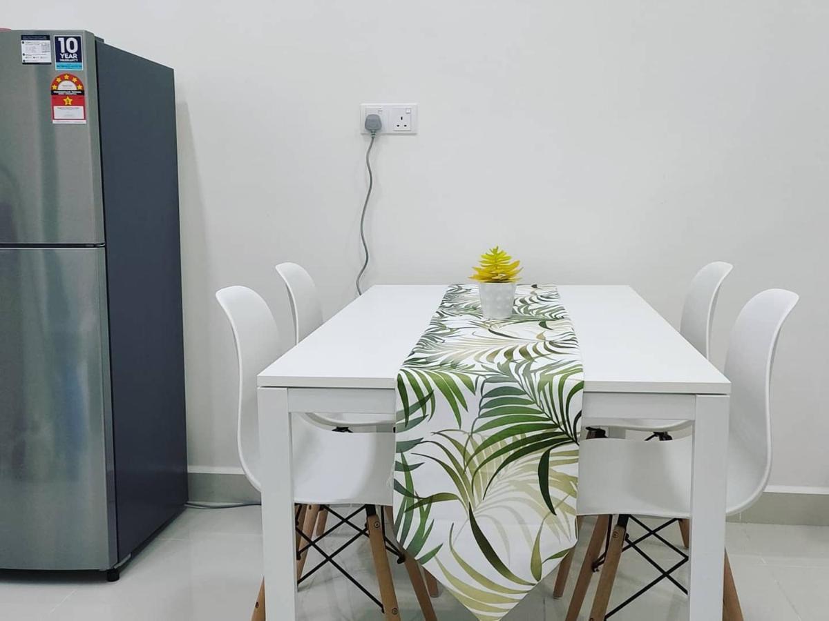 Homestay Klia Core Soho Suites เซปัง ภายนอก รูปภาพ